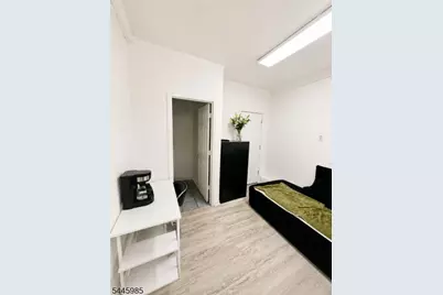 1029 Elizabeth Ave, Elizabeth, NJ 07201 - Photo 11