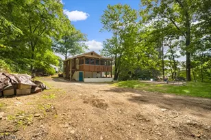 19 W Shawnee Trail, Jefferson Township, NJ 07885 - Photo 43
