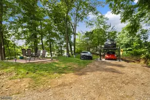 19 W Shawnee Trail, Jefferson Township, NJ 07885 - Photo 25