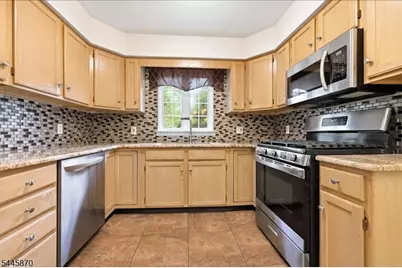 73 Castleton Rd, Montgomery Township, NJ 08540 - Photo 13
