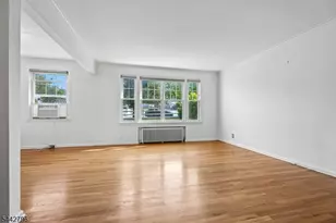 349 Bloomfield Ave, Verona, NJ 07044 - Photo 5