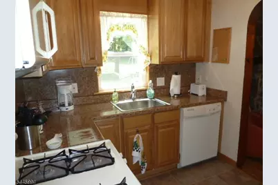 860 Burnt Meadow Rd, West Milford, NJ 07421 - Photo 9