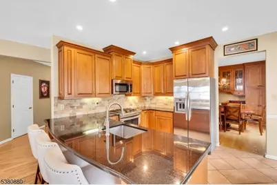 7 Hughes Road, Bridgewater Twp., NJ 08807 - Photo 5
