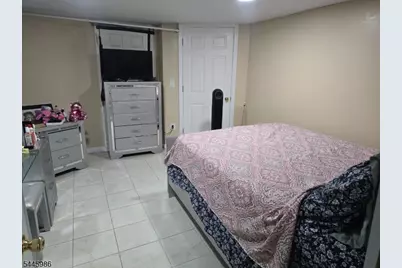 217 Rutledge Ave, East Orange, NJ 07017 - Photo 13