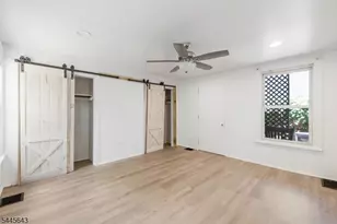 41 Elizabeth St, South Bound Brook Boro, NJ 08880 - Photo 17