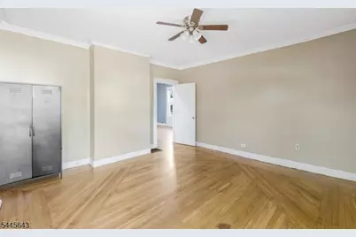 41 Elizabeth St, South Bound Brook Boro, NJ 08880 - Photo 9
