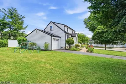 52 Hamilton St, Madison, NJ 07940 - Photo 29