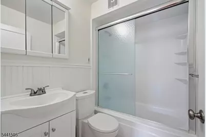 52 Hamilton St, Madison, NJ 07940 - Photo 17