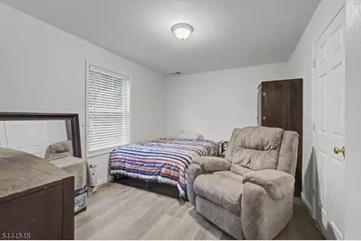 453 Huntington Rd, Union Township, NJ 07083 - Photo 19