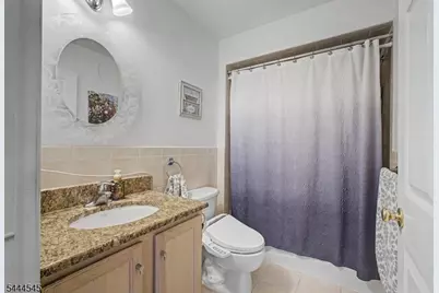 453 Huntington Rd, Union Township, NJ 07083 - Photo 21