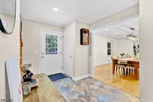151 Cottage Pl, Long Hill Township, NJ 07933 - Photo 5