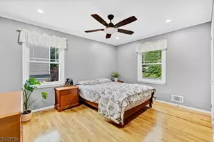 151 Cottage Pl W, Long Hill Township, NJ 07933 - Photo 25