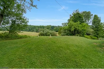 209 Spring Garden Rd, Holland Township, NJ 08848 - Photo 21
