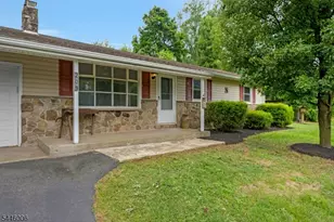 209 Spring Garden Rd, Holland Township, NJ 08848 - Photo 3