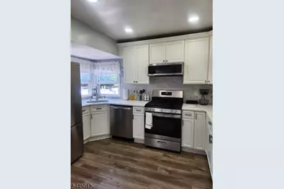 113 S McKinley Ave, Woodbridge Township, NJ 08830 - Photo 3