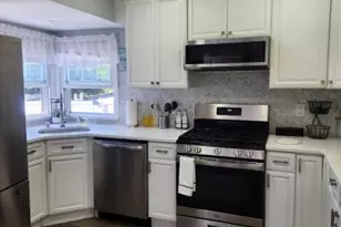 113 S McKinley Ave, Woodbridge Township, NJ 08830 - Photo 3