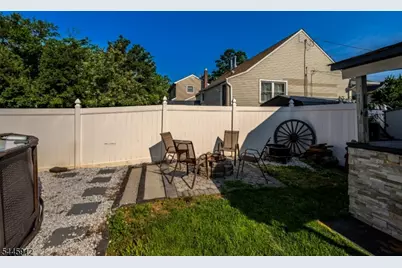 113 S McKinley Ave, Woodbridge Township, NJ 08830 - Photo 35