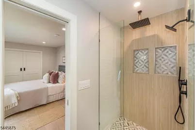 181 Valley Rd, Montclair, NJ 07042 - Photo 25