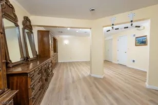 103 Porter Way E, Bridgewater Twp., NJ 08807 - Photo 23