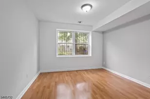 582 S 19th, Newark, NJ 07103 - Photo 5