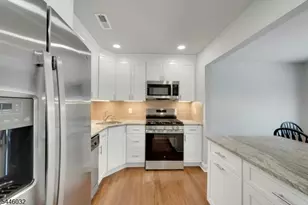 32 Adler Ct, Rockaway, NJ 07866 - Photo 5