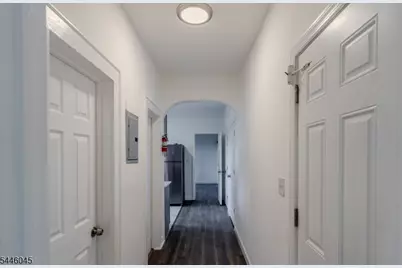 86-88 Abinger Pl #2R, Newark, NJ 07106 - Photo 5