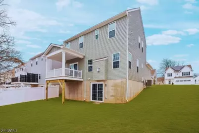 22 Oakwood Blvd, Union Township, NJ 08827 - Photo 23