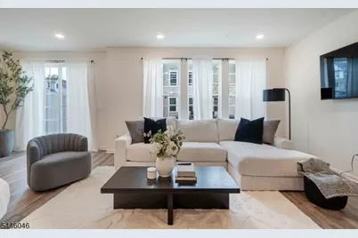 734 Station Rd, Dunellen, NJ 08812 - Photo 7