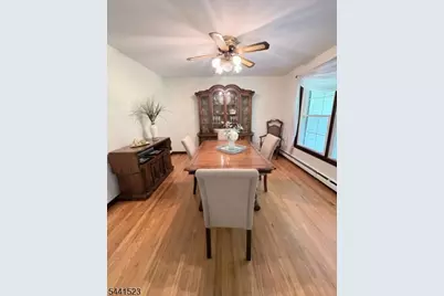 4 Tracey Ln, Sparta Township, NJ 07871 - Photo 11