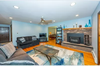 4 Tracey Ln, Sparta Township, NJ 07871 - Photo 21