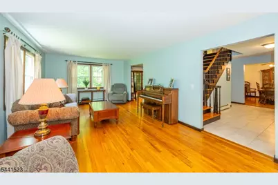 4 Tracey Ln, Sparta Township, NJ 07871 - Photo 9