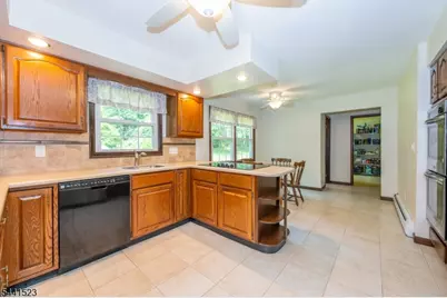 4 Tracey Ln, Sparta Township, NJ 07871 - Photo 13