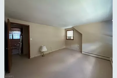 30 Garden Ave, Woodland Park, NJ 07424 - Photo 11