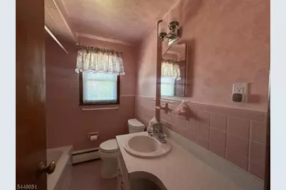 30 Garden Ave, Woodland Park, NJ 07424 - Photo 13