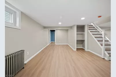 27 Kenter Pl, Clifton, NJ 07012 - Photo 15