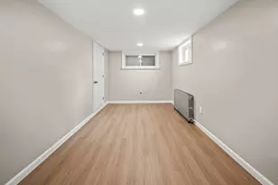 27 Kenter Pl, Clifton, NJ 07012 - Photo 17