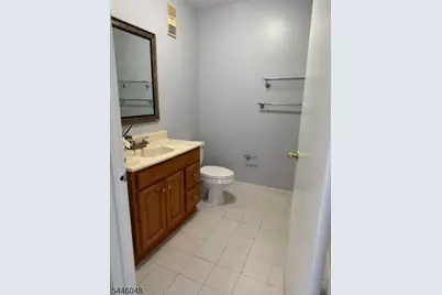 197B Sierra Ct, Woodbridge Township, NJ 07095 - Photo 9