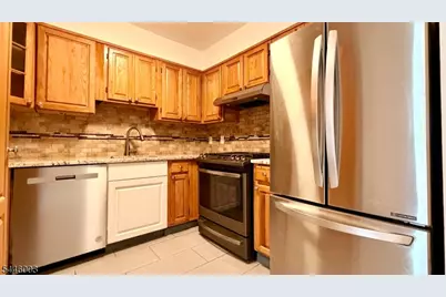 90A E Blackwell St #A, Dover, NJ 07801 - Photo 5