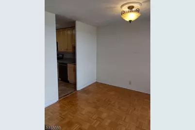 301 Beech St #7E, Hackensack, NJ 07601 - Photo 7