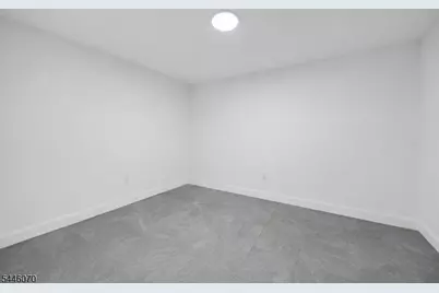 58 Ingraham Pl, Newark, NJ 07108 - Photo 31
