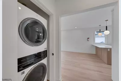 20 Lexington Ave #20B, Montclair, NJ 07042 - Photo 11