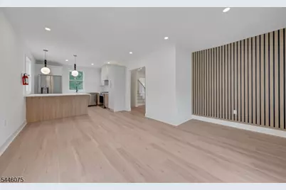 20 Lexington Ave #20B, Montclair, NJ 07042 - Photo 9