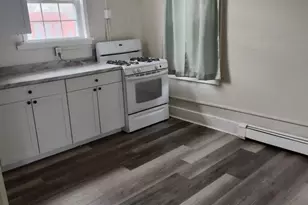 304 Front St, Belvidere, NJ 07823 - Photo 5