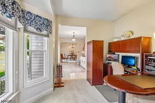 33 Hughey Ln, Hillsborough Township, NJ 08844 - Photo 5
