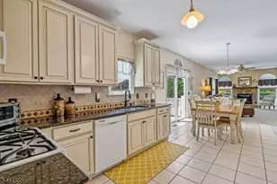 33 Hughey Ln, Hillsborough Township, NJ 08844 - Photo 13