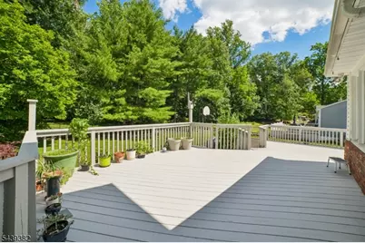 25 Tremont Ter, Livingston, NJ 07039 - Photo 39