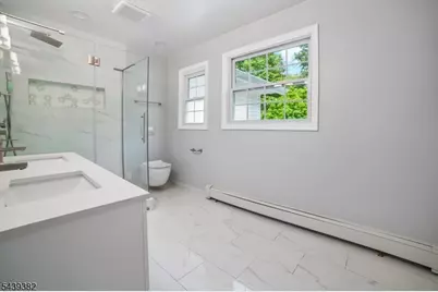 25 Tremont Ter, Livingston, NJ 07039 - Photo 31