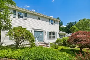 25 Tremont Terrace, Livingston, NJ 07039 - Photo 1
