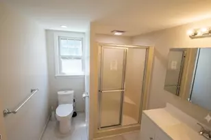 31 Dupont, Wayne, NJ 07470 - Photo 7