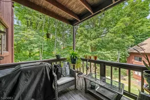 6 Sunrise Dr, Vernon, NJ 07462 - Photo 5